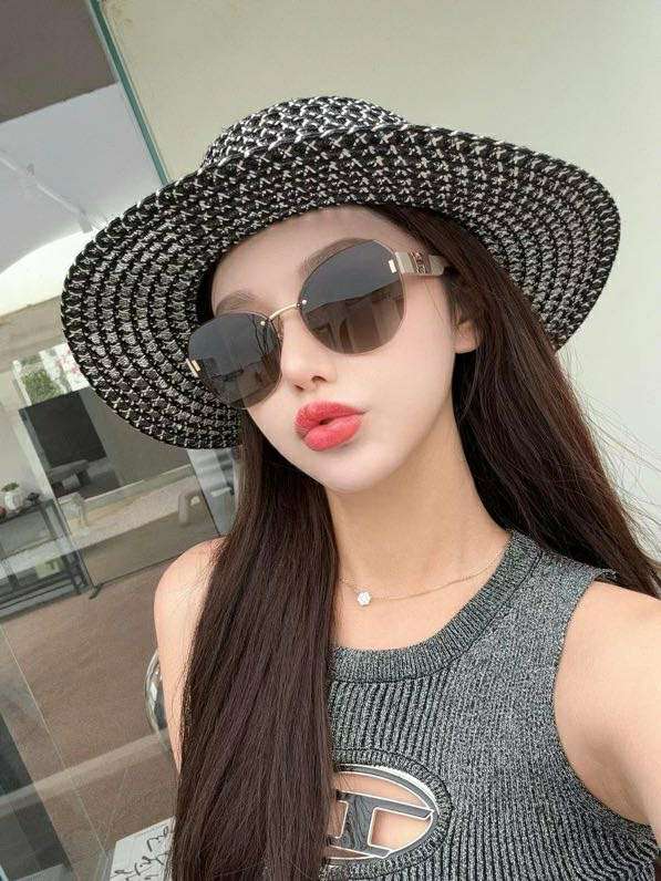 Picture of Hermes Sunglasses _SKUfw57302714fw